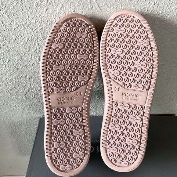 NIB Vionic Pink and Gray Walking Shoes Size 6.5 - Picture 7 of 9